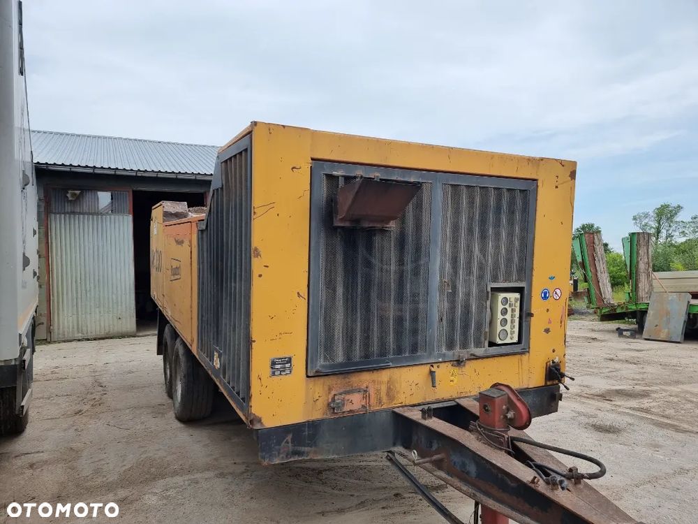 Inny Doppstadt AK330 - 4