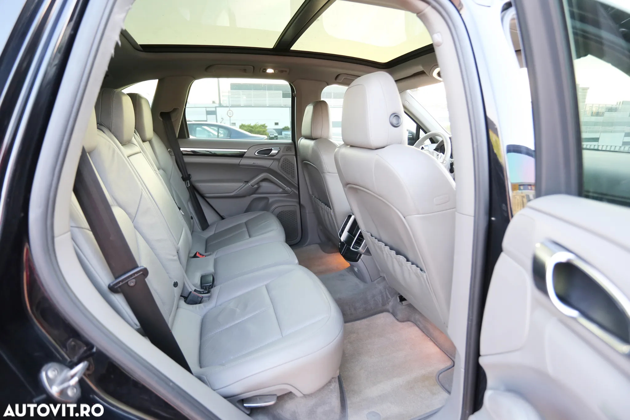 Porsche Cayenne 3.0TD TipTronic - 7