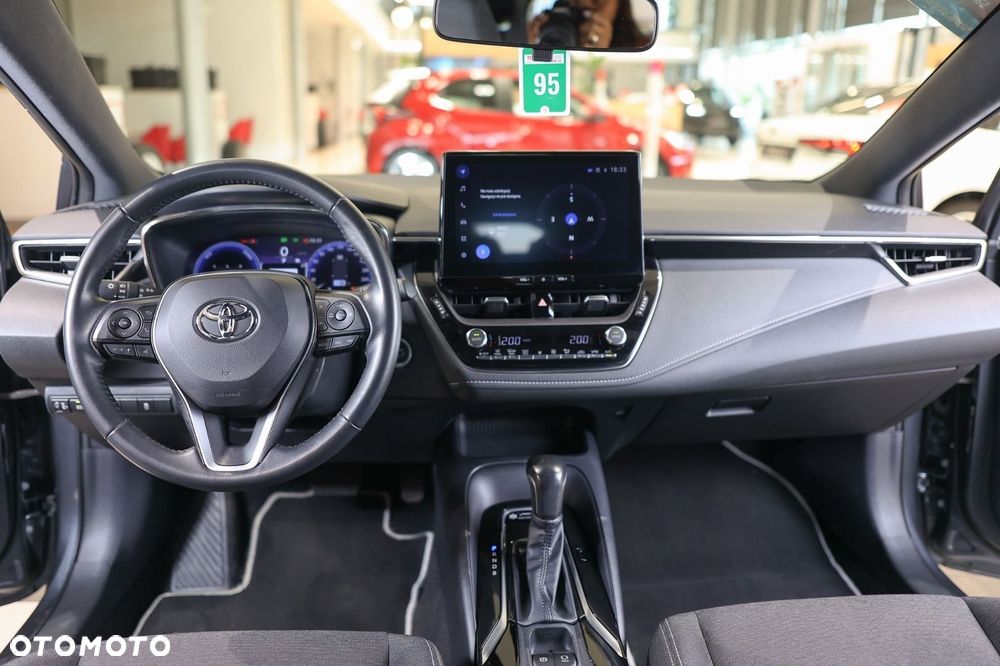 Toyota Corolla - 7