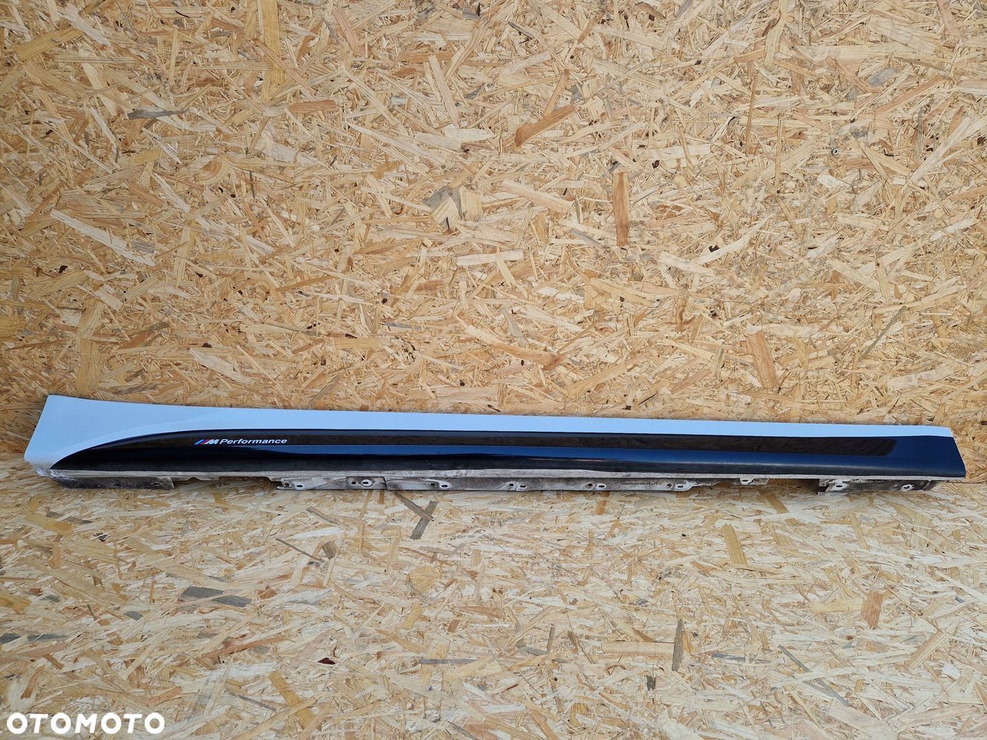 LISTWA PROGOWA PRAWA BMW 3 F30 F31 M PAKIET M PERFORMANCE - 1