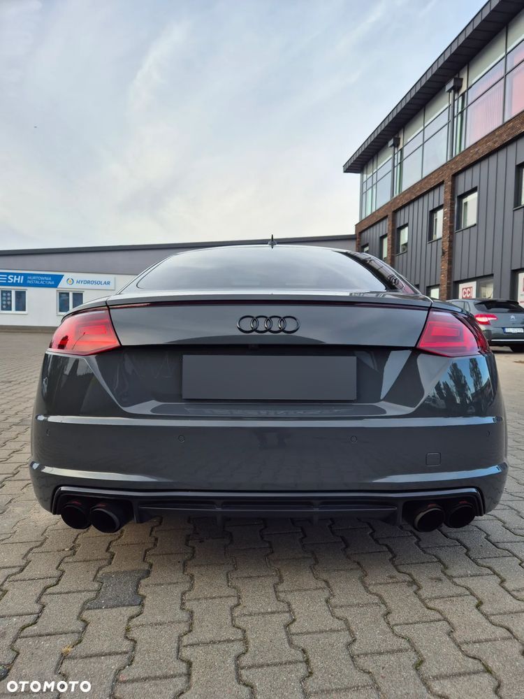 Audi TT S Coupé - 36