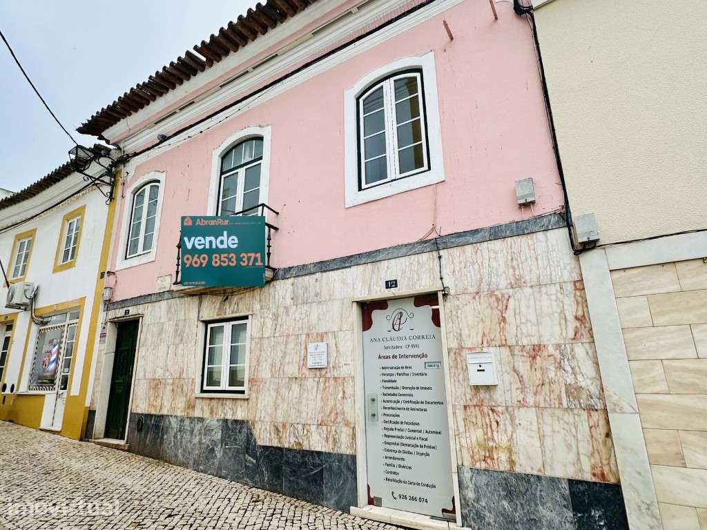 Prédio tipologia T4 - Grande imagem: 2/18