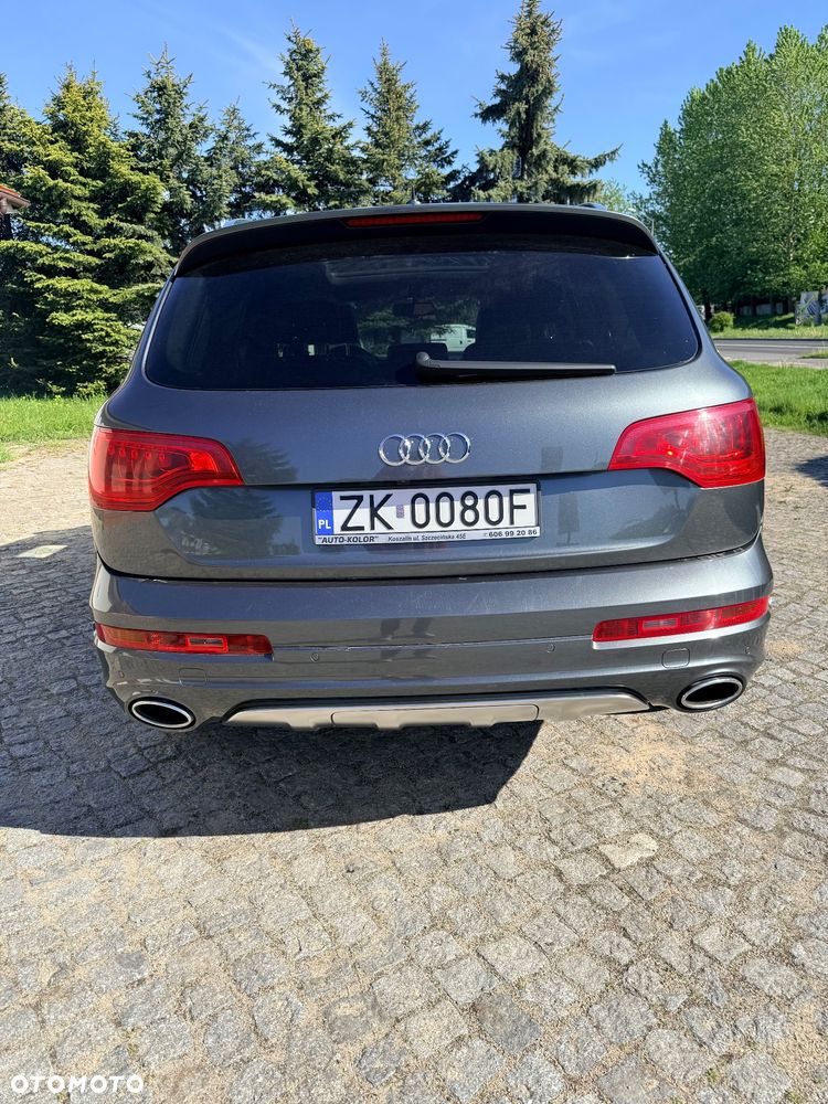 Audi Q7 - 4