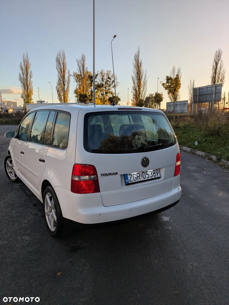 Volkswagen Touran 1.9 TDI Basis - 3