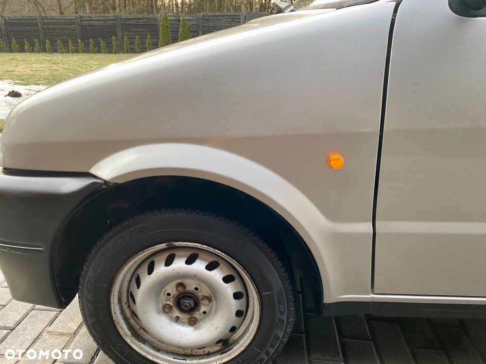 Fiat Cinquecento 704 Young Maquillage - 27