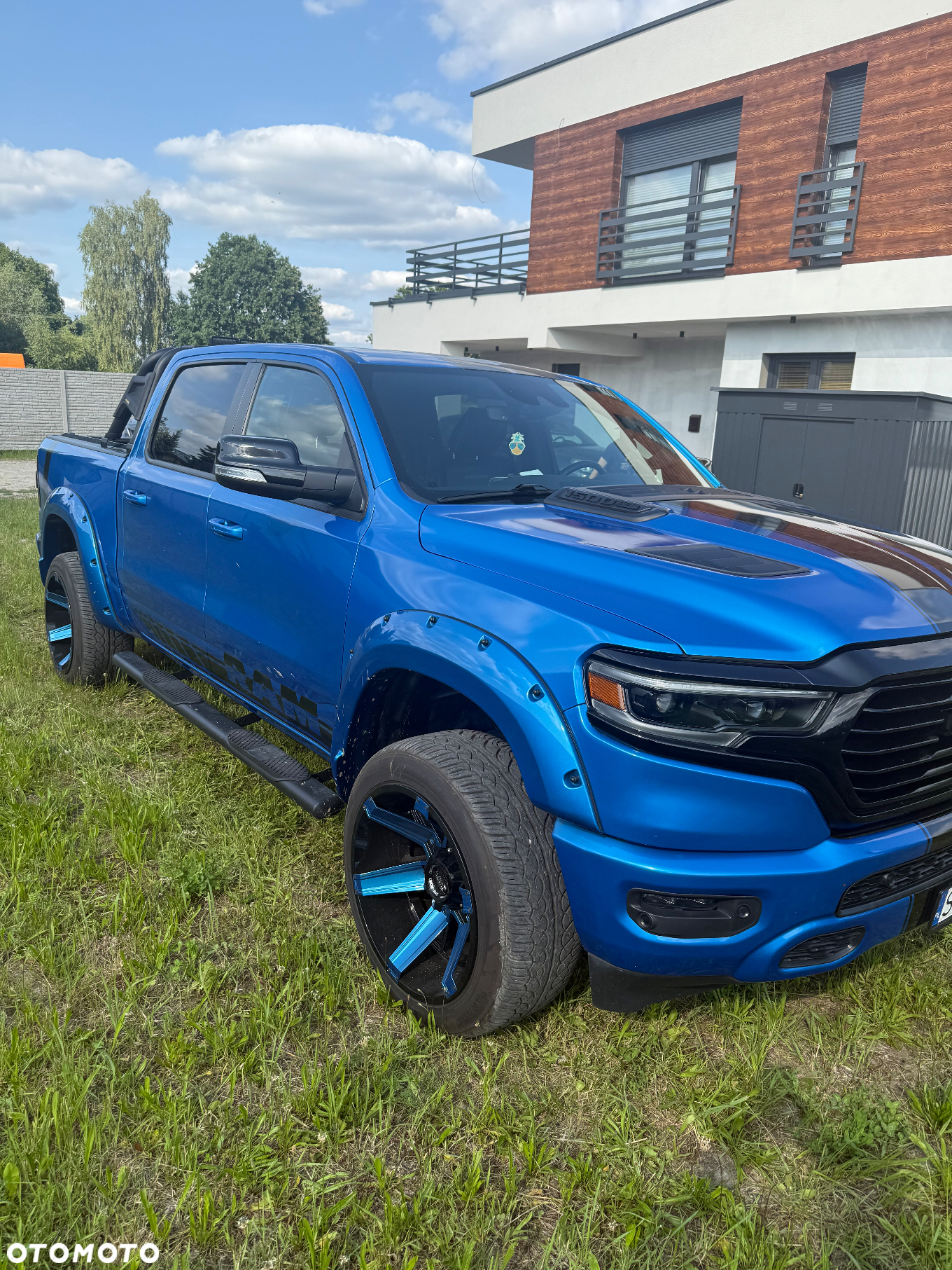 RAM 1500 Crew Cab Laramie - 6