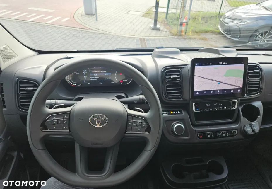 Toyota Proace MAX - 4