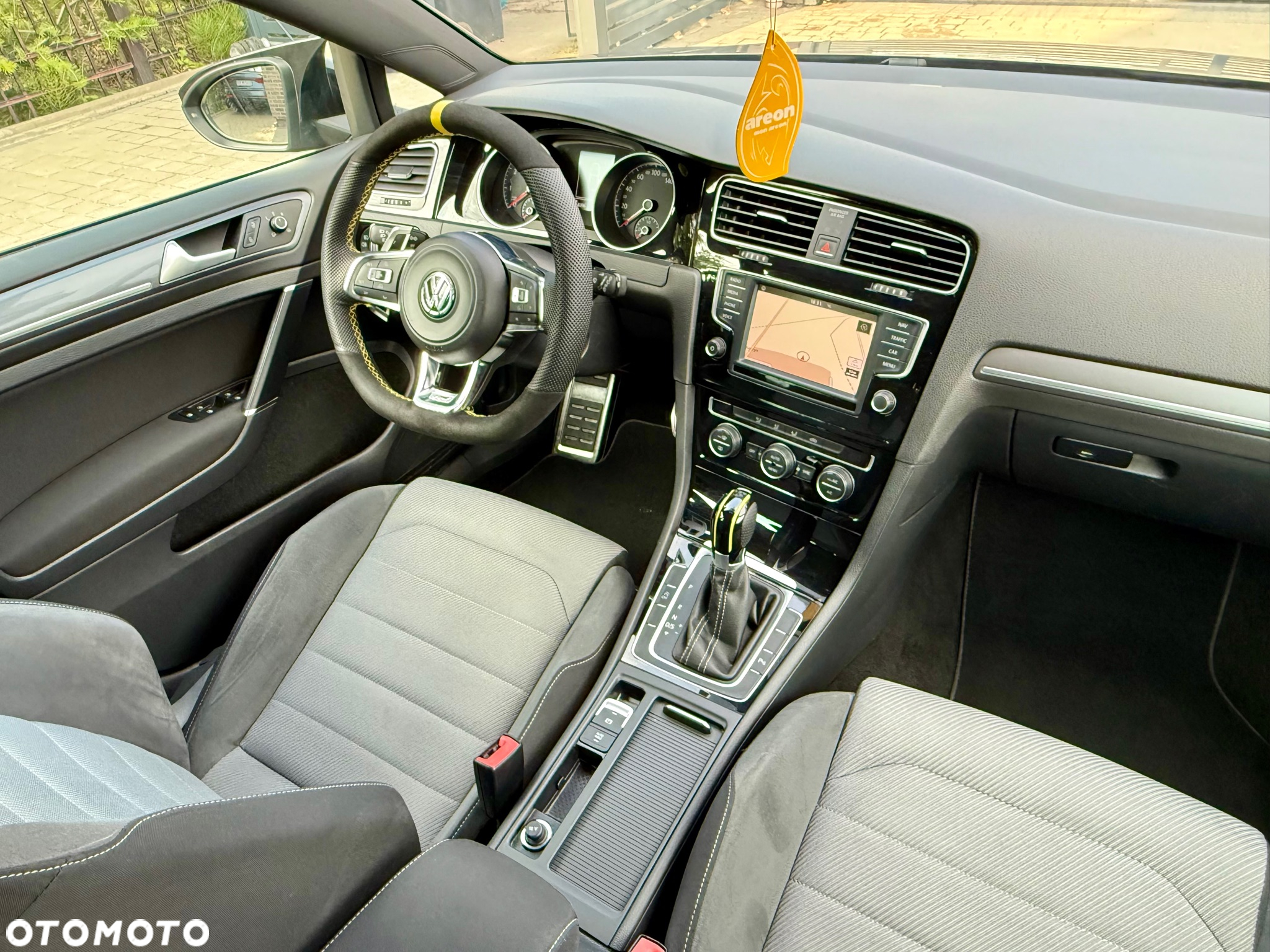 Volkswagen Golf VII 1.4 TSI BMT Highline DSG - 21
