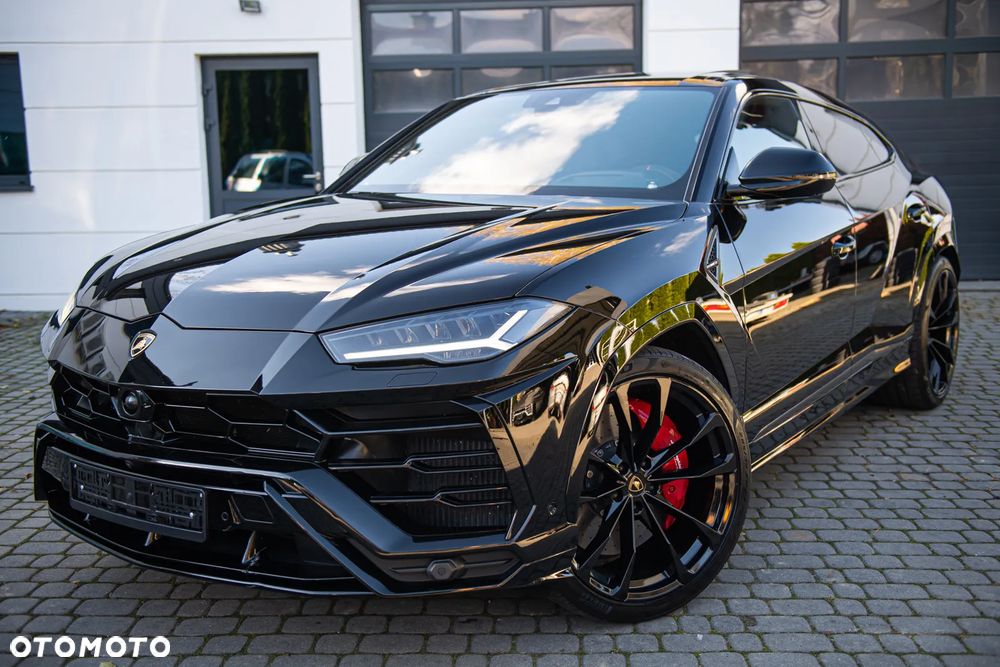 Lamborghini Urus Standard - 33