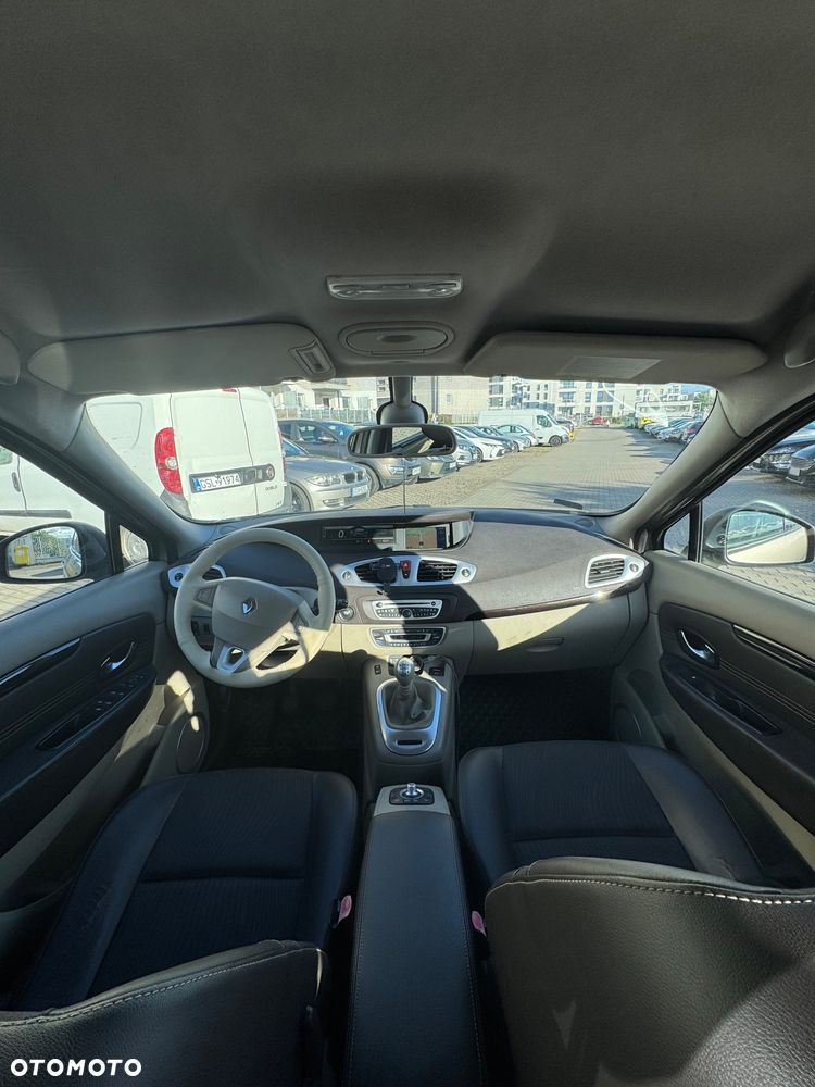 Renault Scenic 1.5 dCi Authentique - 6