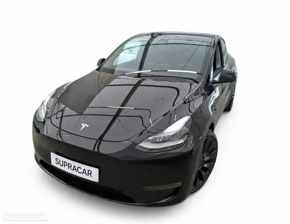 Tesla Model Y Performance Dual Motor AWD - 1
