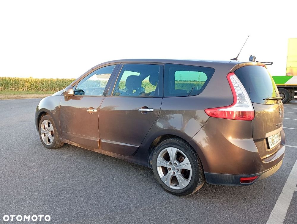 Renault Scenic TCe 130 Luxe - 7