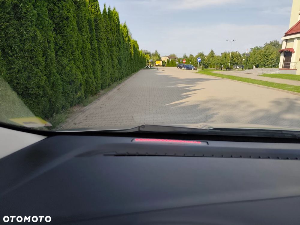 Ford S-Max 2.0 EcoBoost Titanium - 31