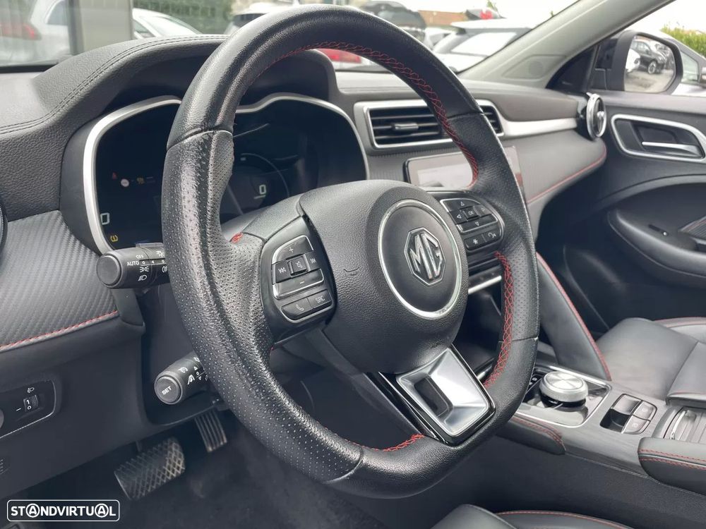 MG ZS Maximal Luxury - 23