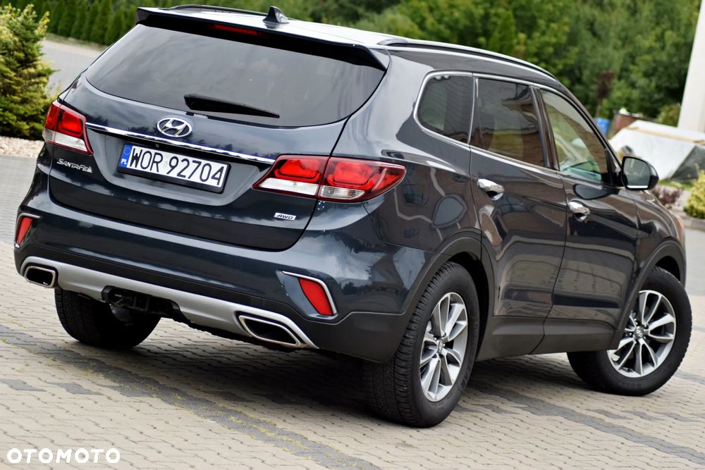 Hyundai Santa Fe - 20