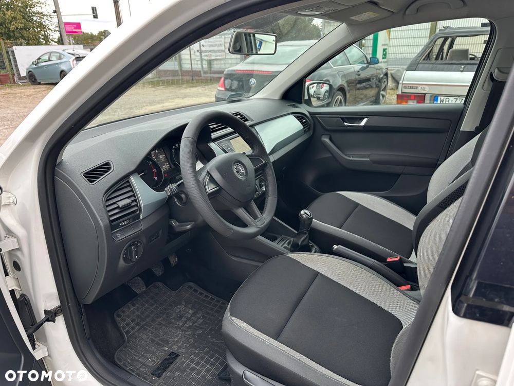 Skoda Fabia - 13