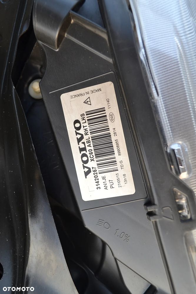 Volvo XC 60 D3 Geartronic Ocean Race - 38