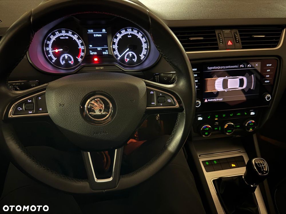 Skoda Octavia - 12