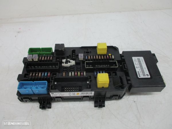 Caixa Fusiveis Opel Astra H (A04) - 2
