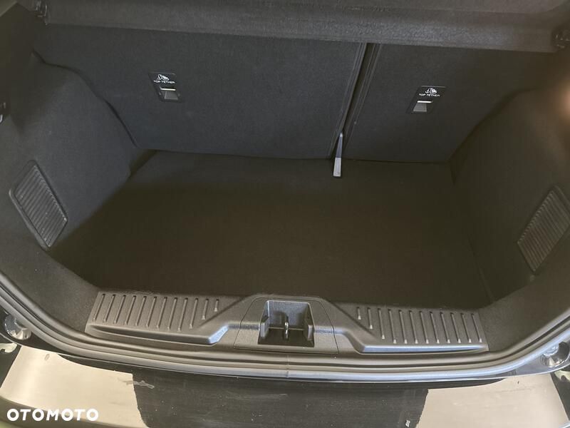 Ford Fiesta 1.1 Connected - 21