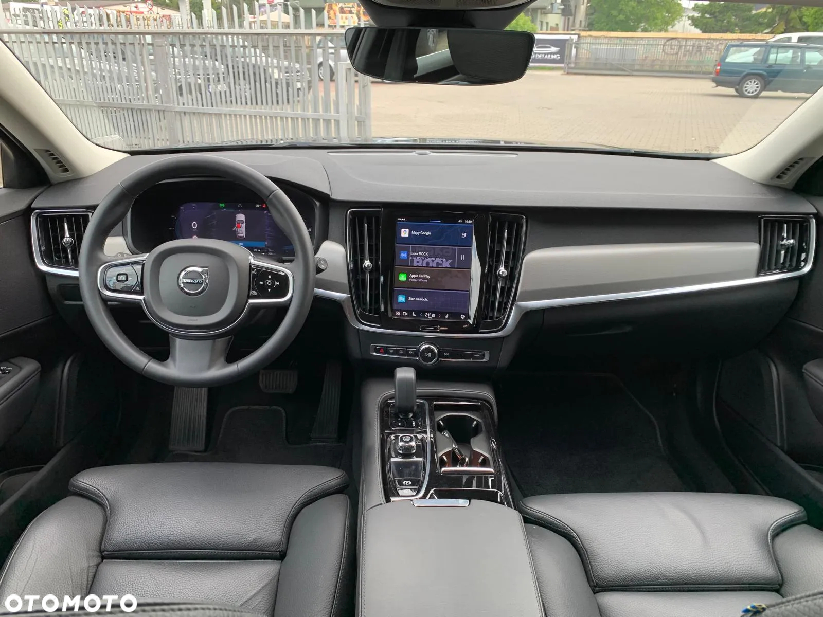 Volvo V90 T6 AWD Plug-In Hybrid Plus Bright - 19