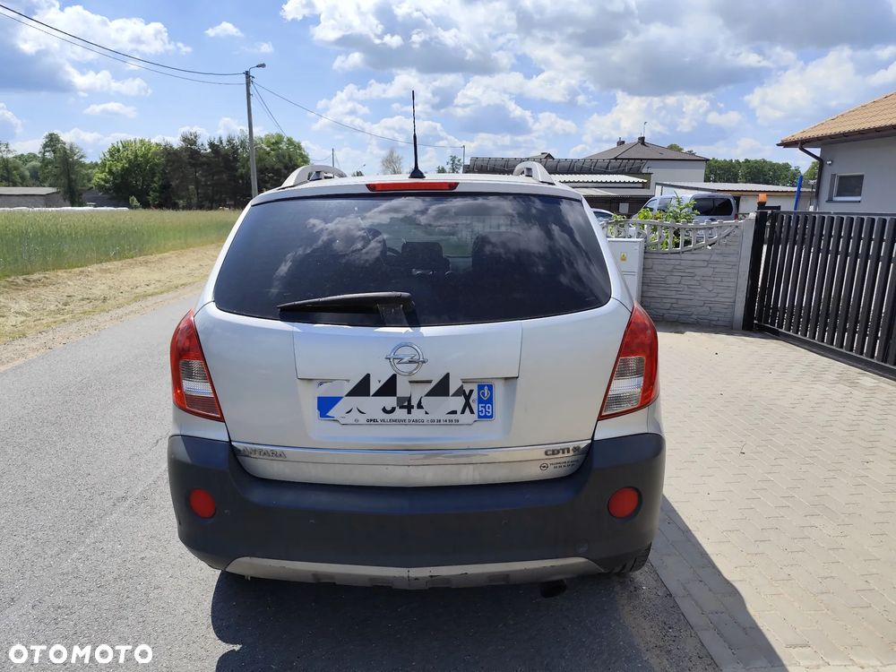 Opel Antara 2.2 CDTI 4x4 ecoFLEX Start/Stop Design Edition - 4
