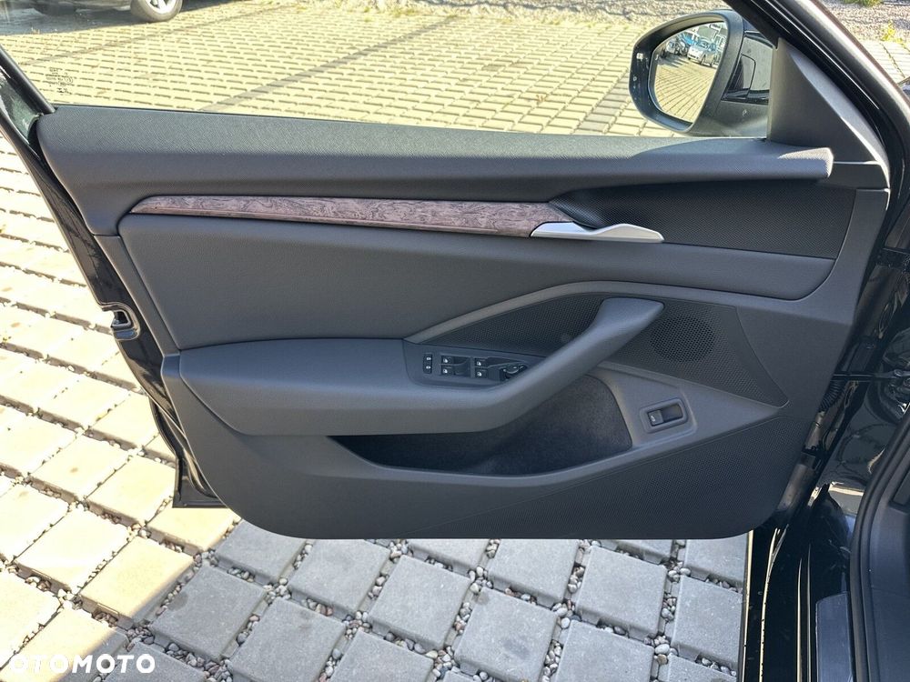 Skoda Superb 2.0 TSI L&K DSG - 11
