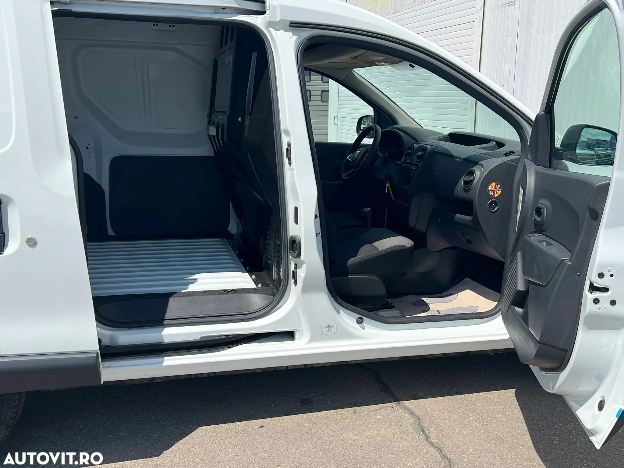 Dacia Dokker 1.5 Blue dCi Ambiance - 19