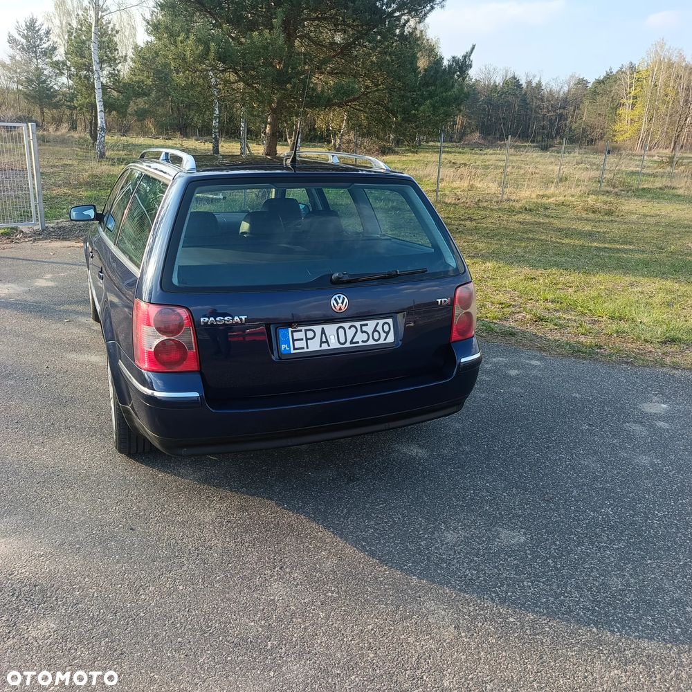 Volkswagen Passat 1.9 TDI Highline Tiptr - 4