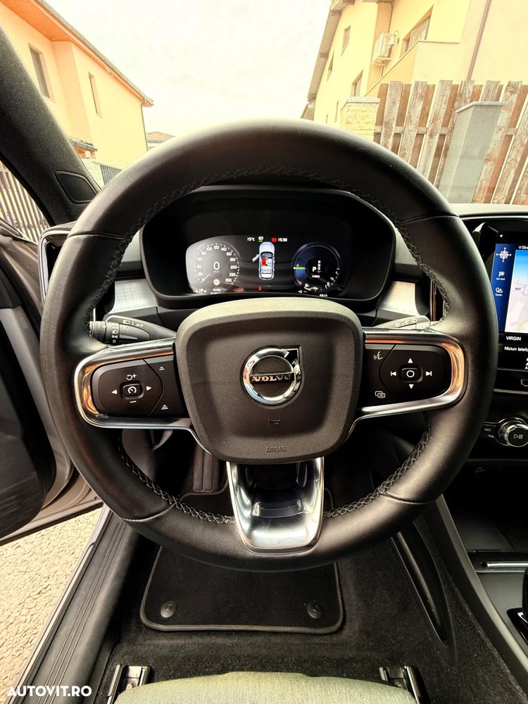 Volvo XC 40 T4 Recharge DKG Essential - 12