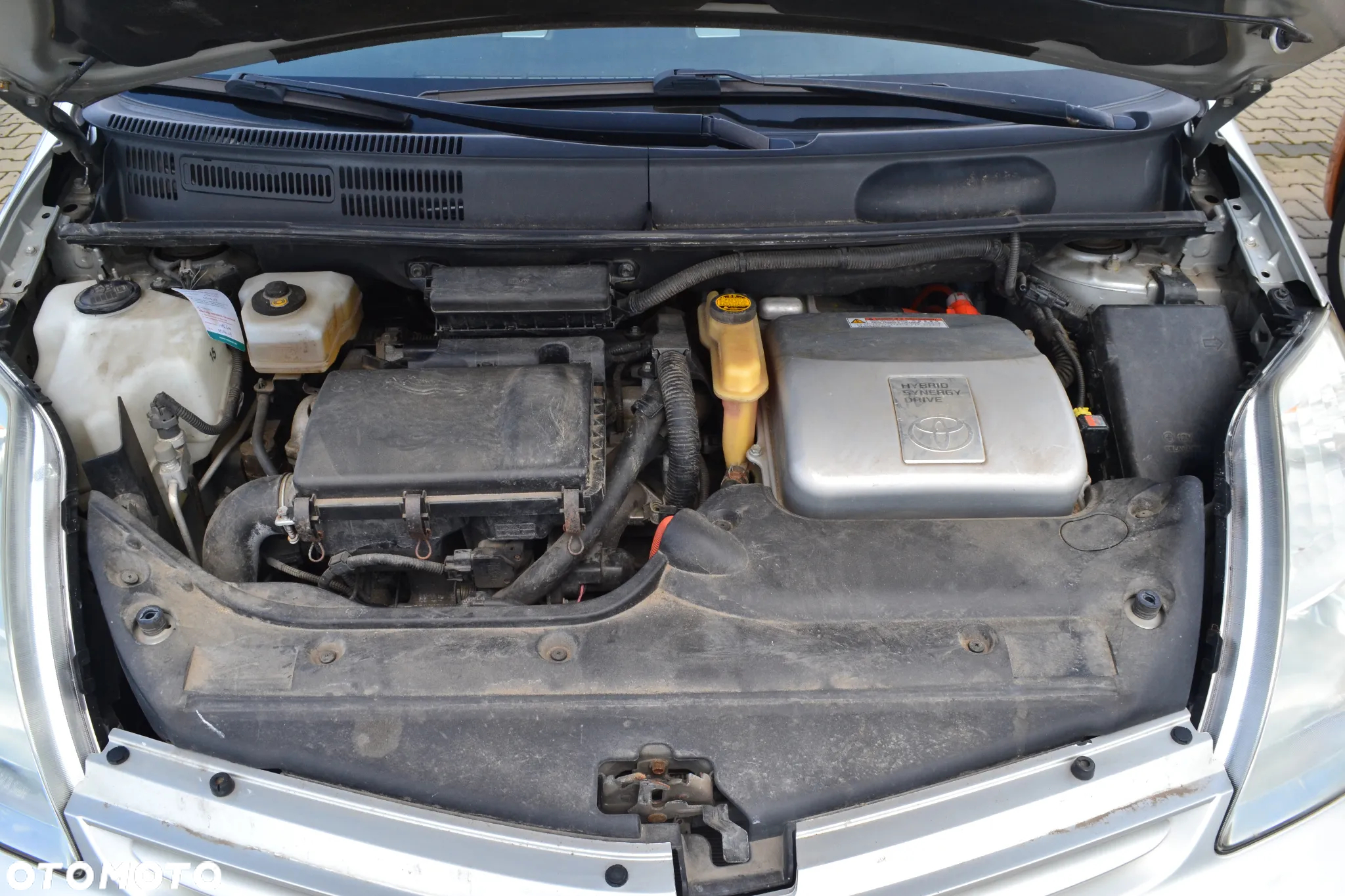 Toyota Prius - 12