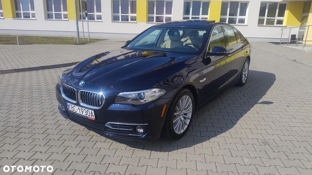 BMW Seria 5 528i xDrive Luxury Line - 10