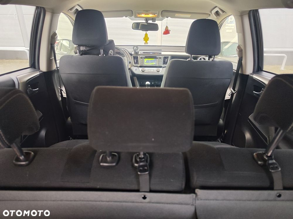 Toyota RAV4 2.0 D-4D Premium 4x2 - 7