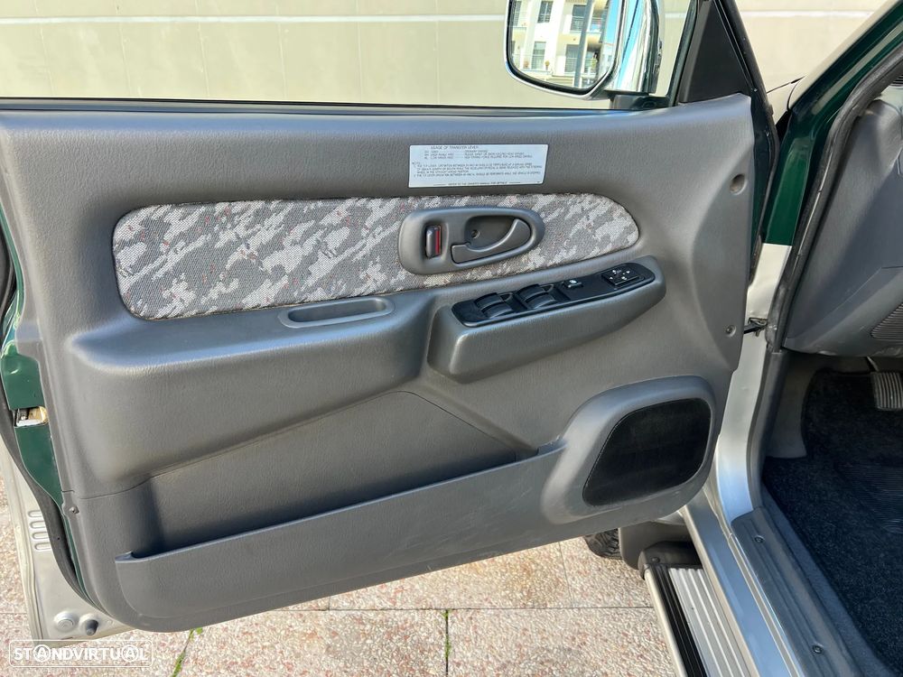 Mitsubishi L200 2.5 TD Strakar ABS CD - 17