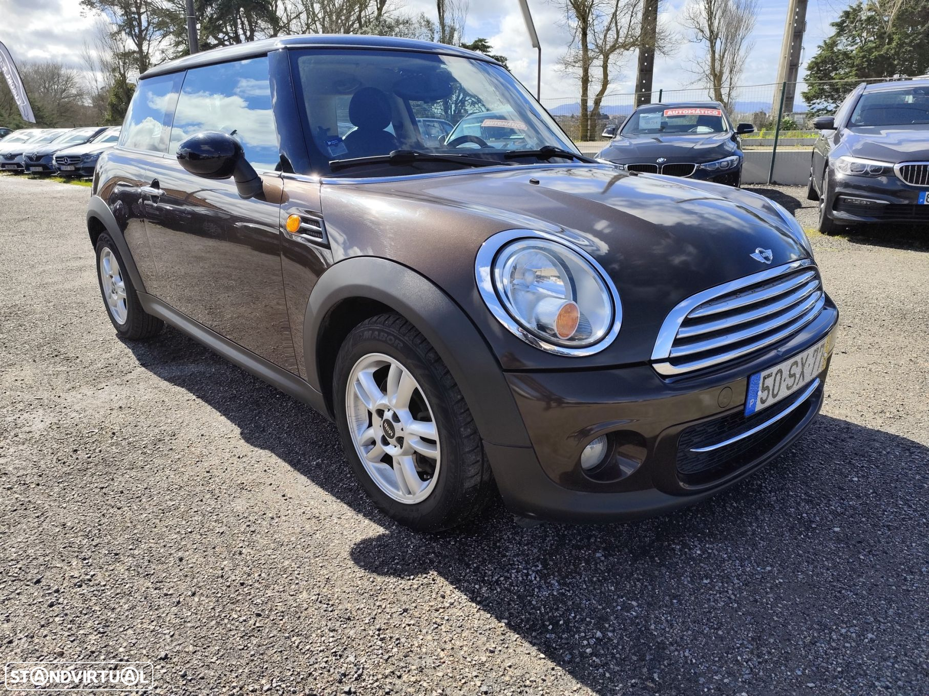MINI 3 Portas Cooper D - 3