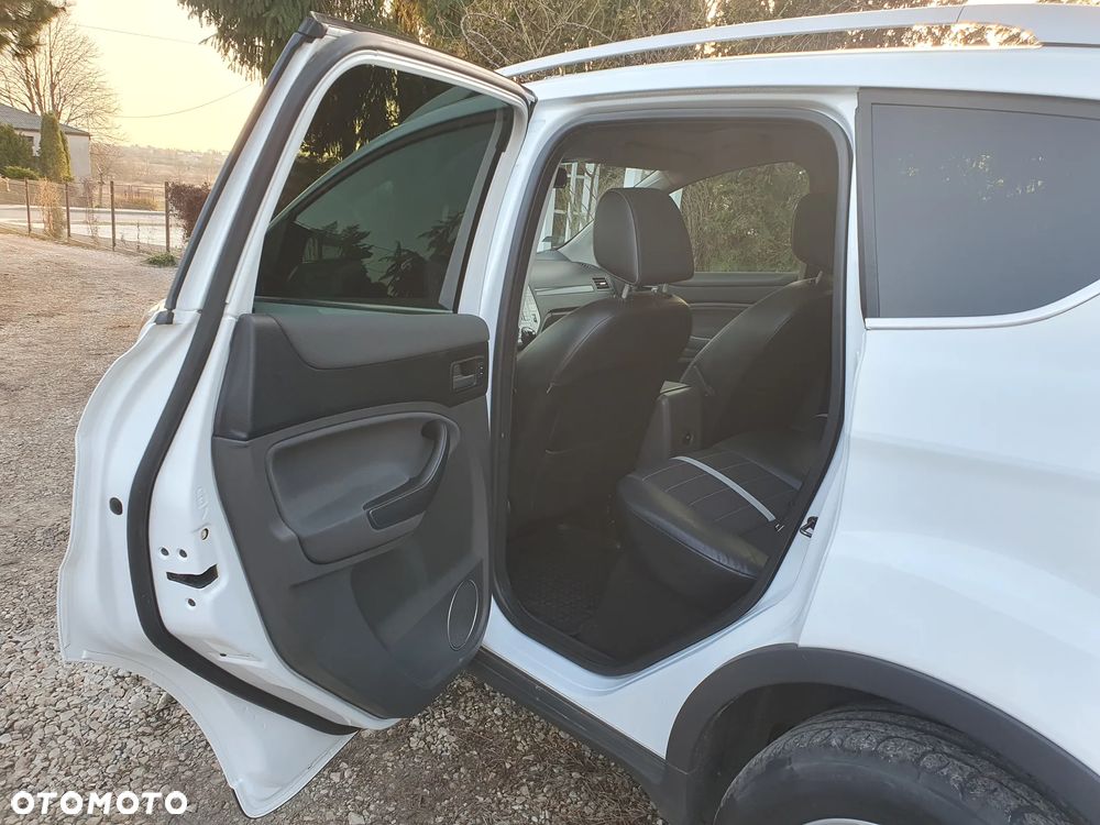 Ford Kuga 2.0 TDCi 4x4 Trend - 19