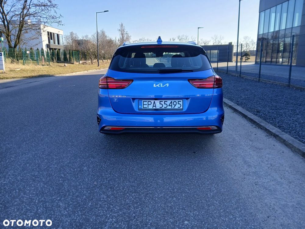 Kia Ceed 1.5 T-GDI M - 4