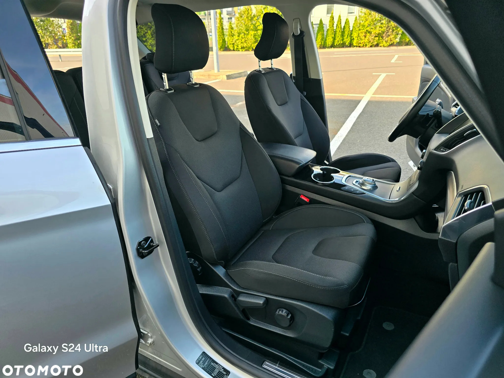 Ford S-Max 2.0 EcoBlue Titanium - 25