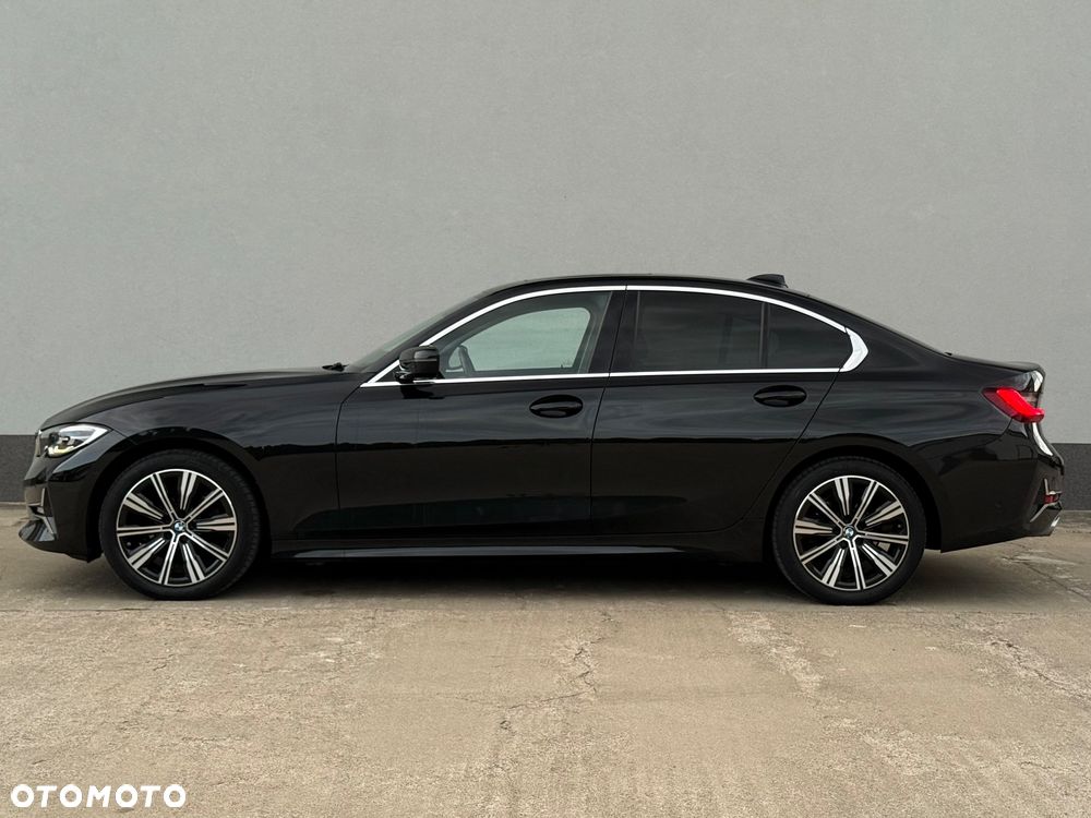 BMW Seria 3 320d xDrive Luxury Line - 2