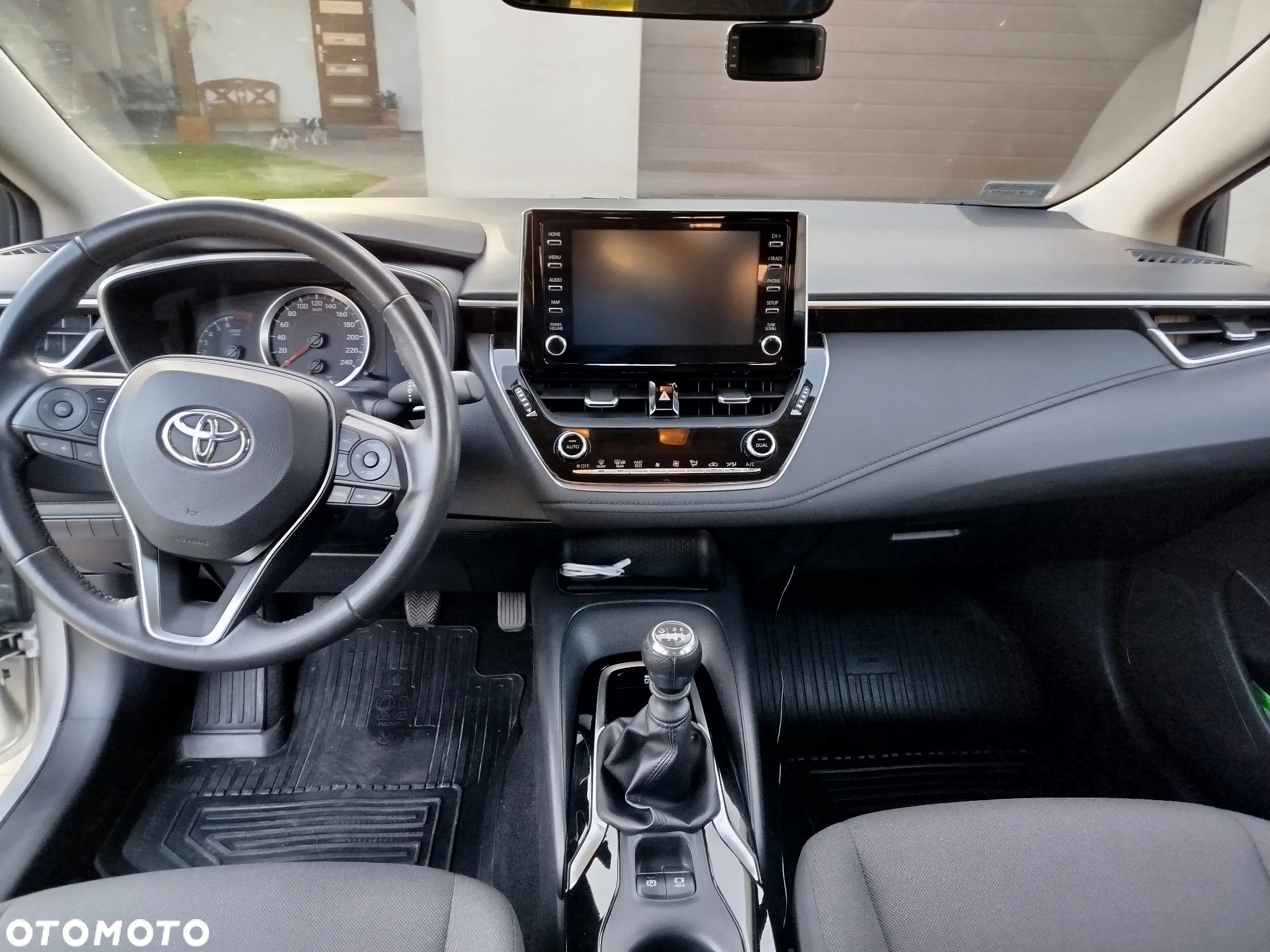 Toyota Corolla 1.6 Comfort - 18