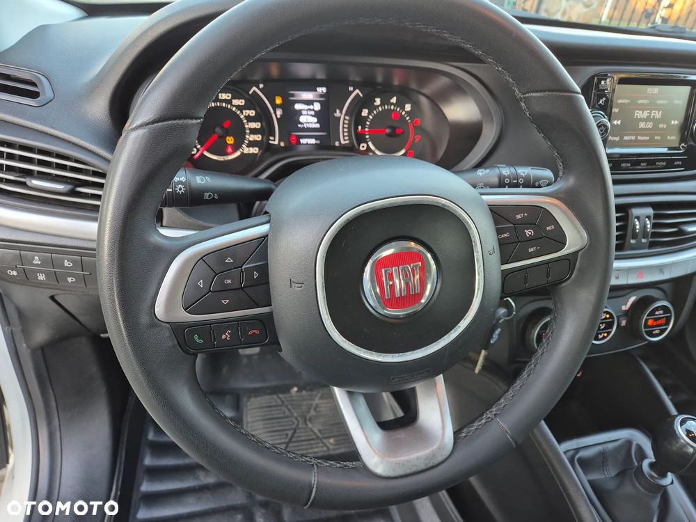 Fiat Tipo 1.4 16V More - 17
