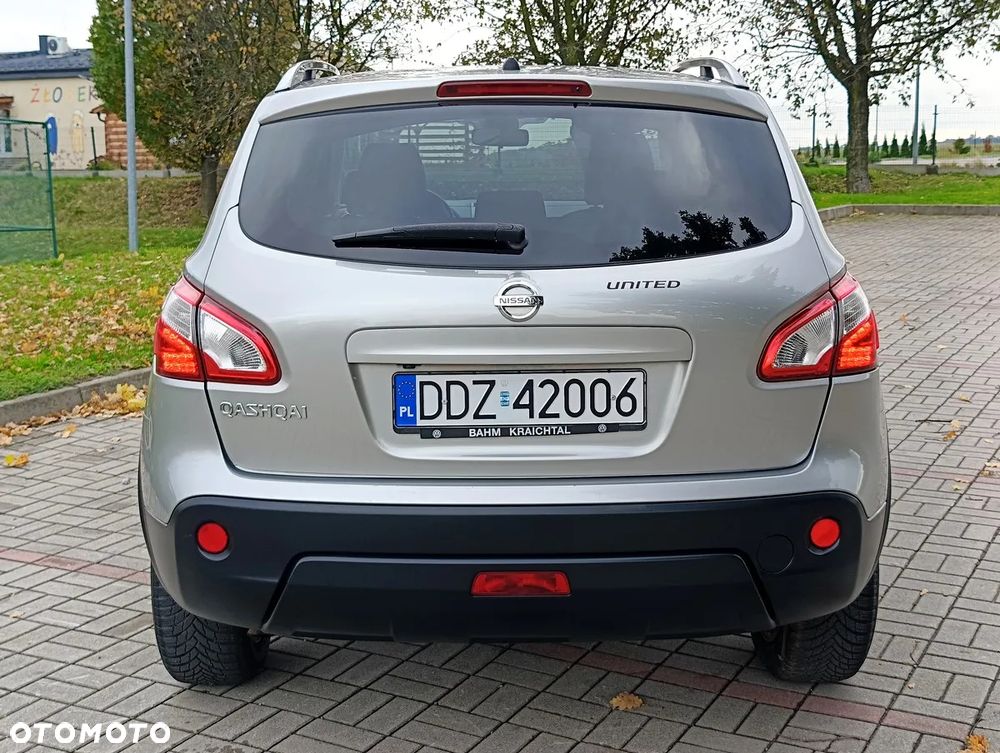 Nissan Qashqai 2.0 4 x 4 CVT tekna - 18