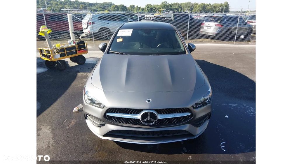 Mercedes-Benz CLA 250 4Matic 7G-DCT AMG Line - 2