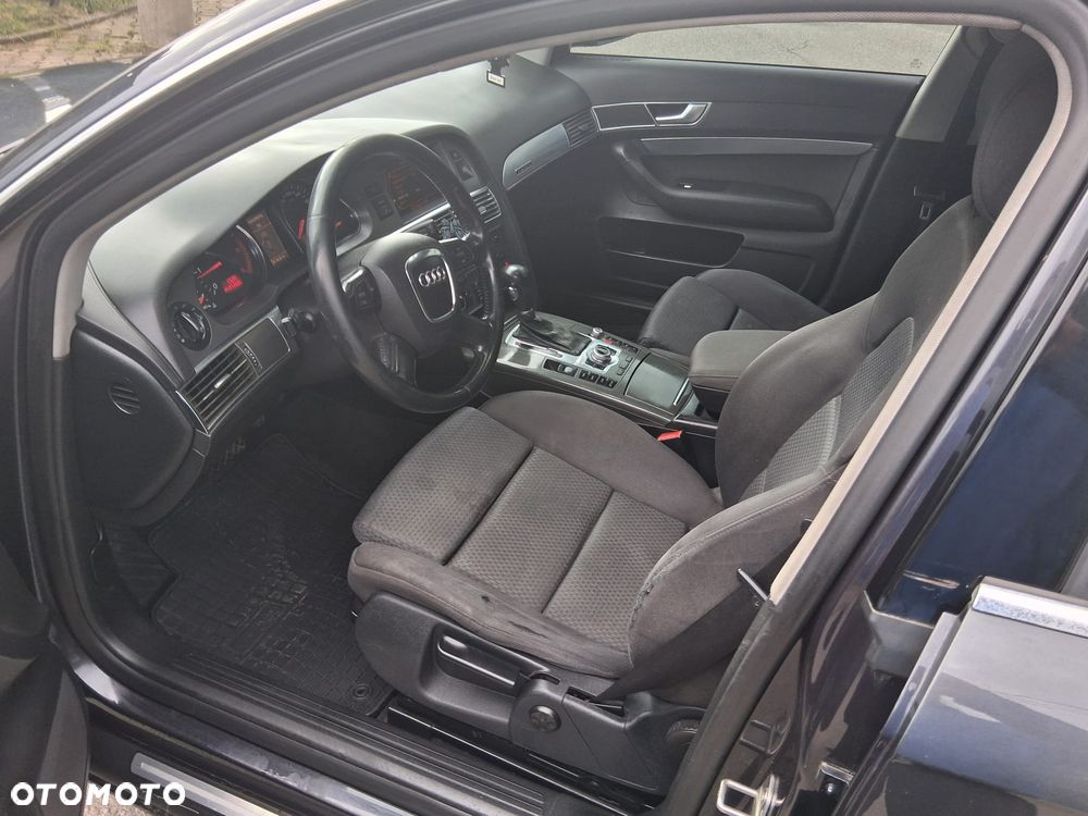 Audi A6 Avant - 13