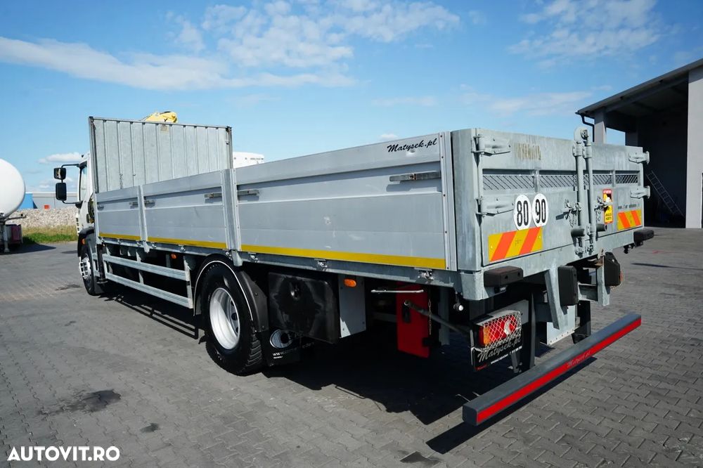 DAF LF 250 / 4X2 / LIVRARE - 7.3 + HDS HYVA HB 150X -E3 / RADIOCOMANDĂ / ROTATOARE / MAX. CAPACITATE DE RIDICARE: 5200 KG / EURO 6 - 9