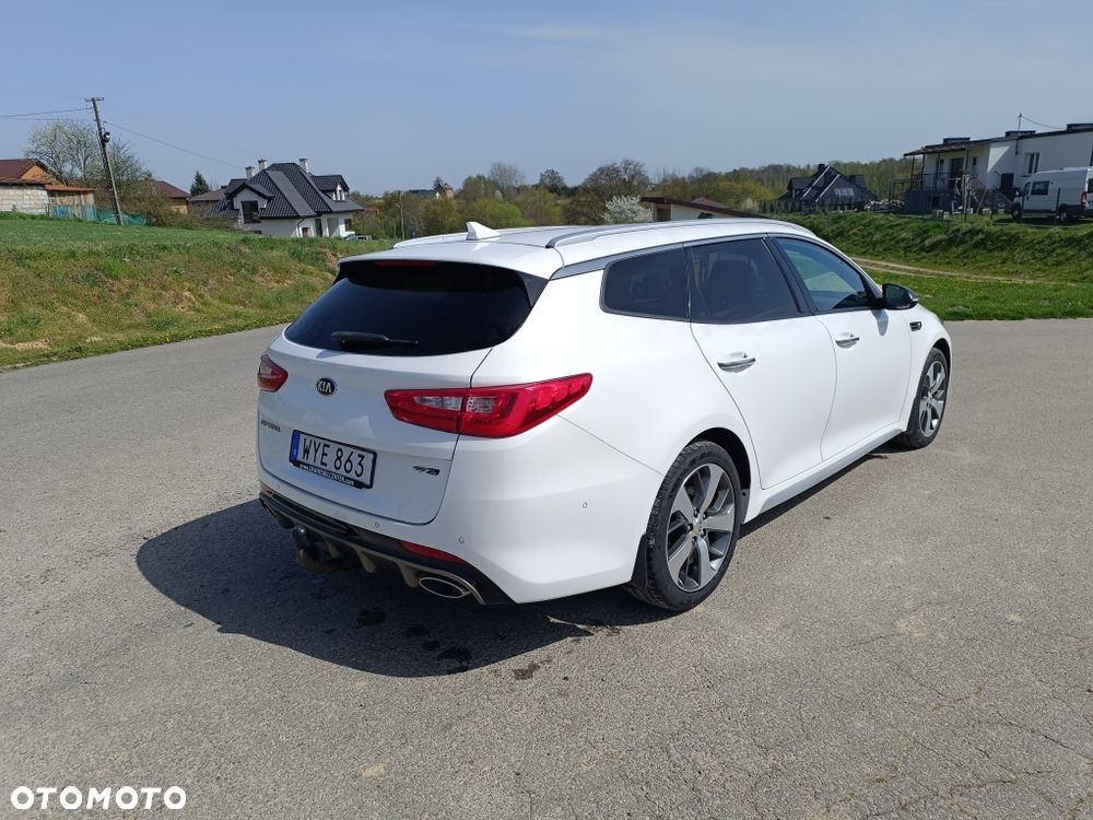 Kia Optima - 4