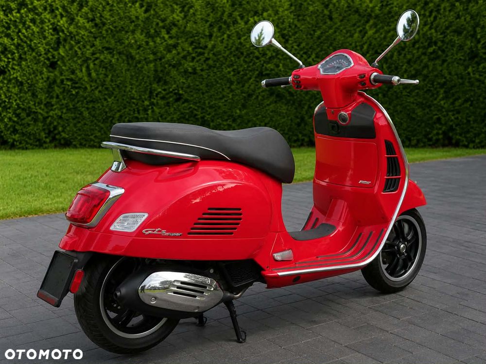 Vespa GTS - 3