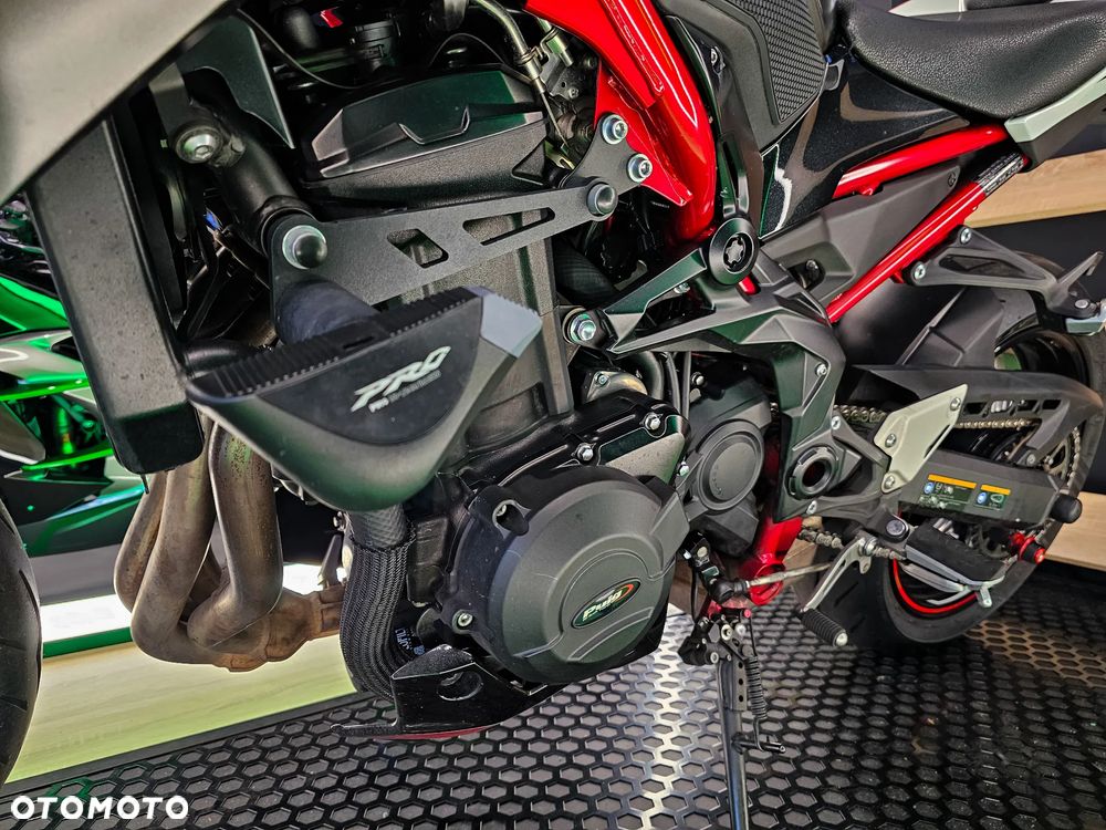 Kawasaki Z 900 - 11