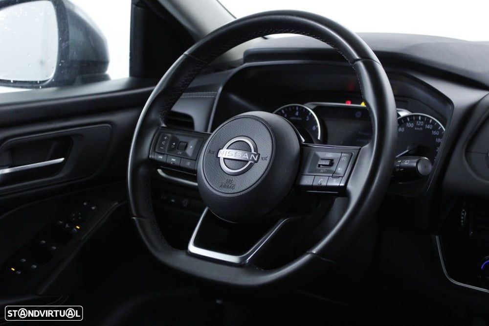 Nissan Qashqai 1.3 DIG-T Acenta LED+R - 17