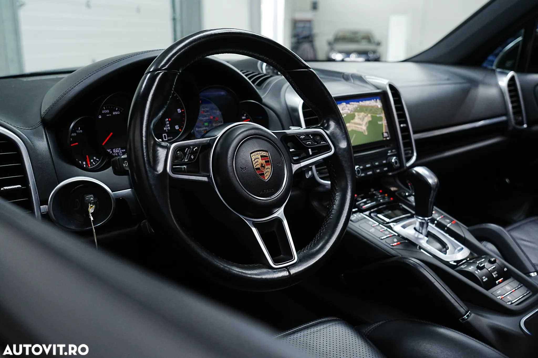 Porsche Cayenne Diesel Platinum Edition - 6